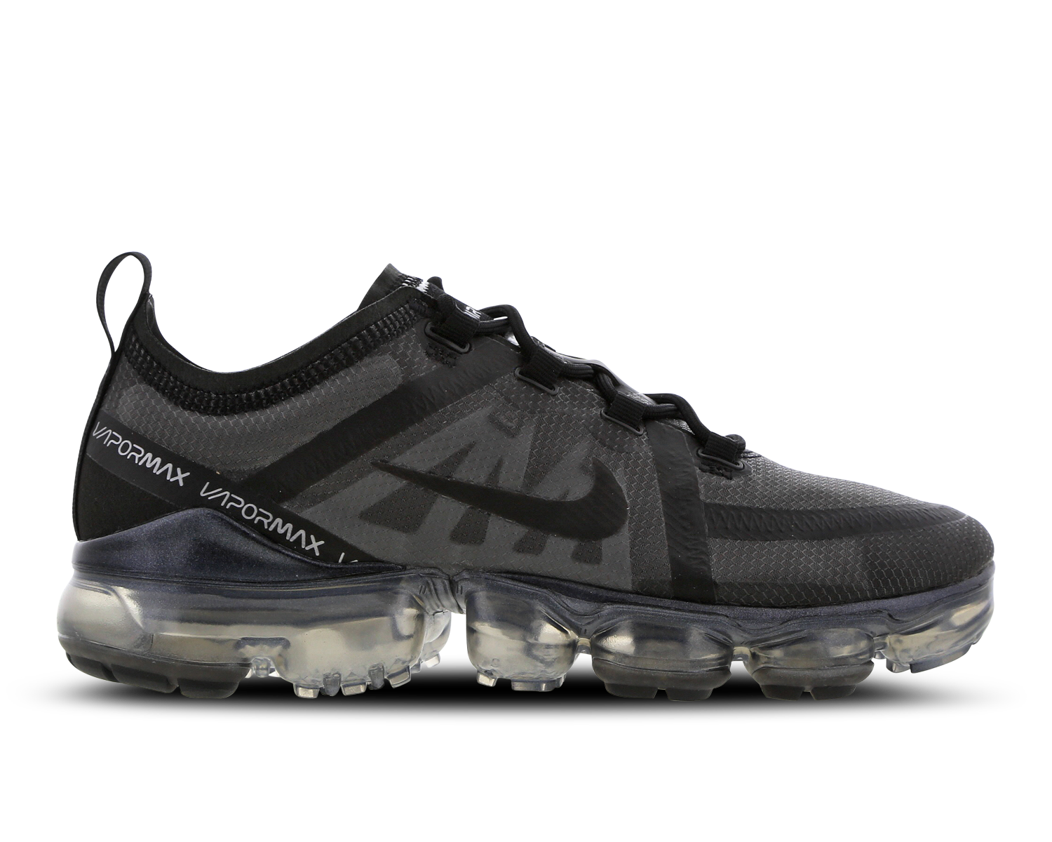 black vapormax for women