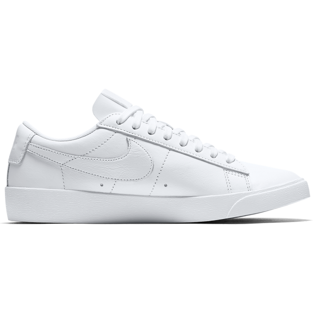 W blazer low outlet le