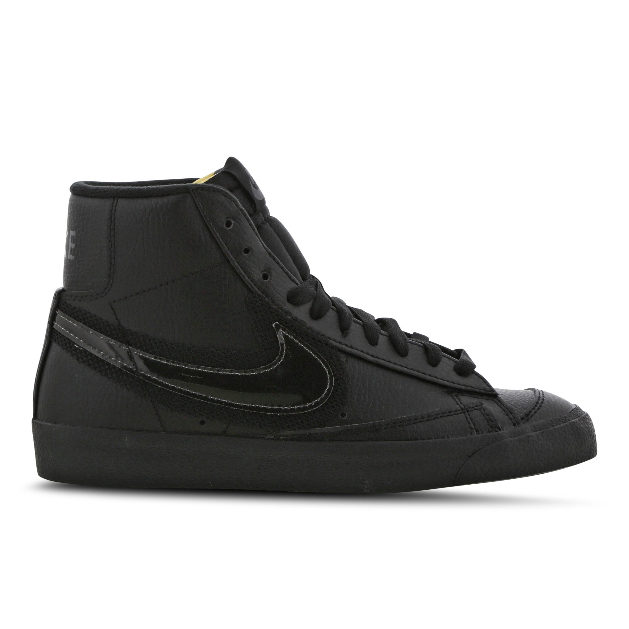 footlocker nike blazer mid