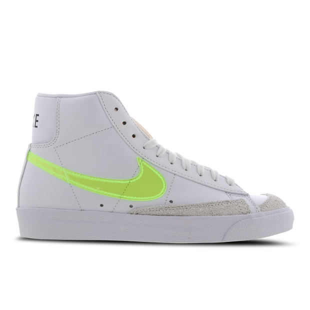 Nike Blazer Mid' 77 Essential Women's Shoe - White - DJ3050-100
