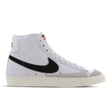 White-Black-Sailge
