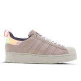 White-Icey Pink-Signal Coral