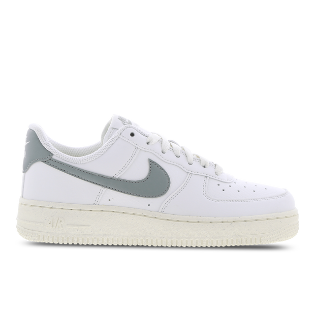 Buty damskie Nike Air Force 1 '07 Next Nature - Biel - DN1430-107