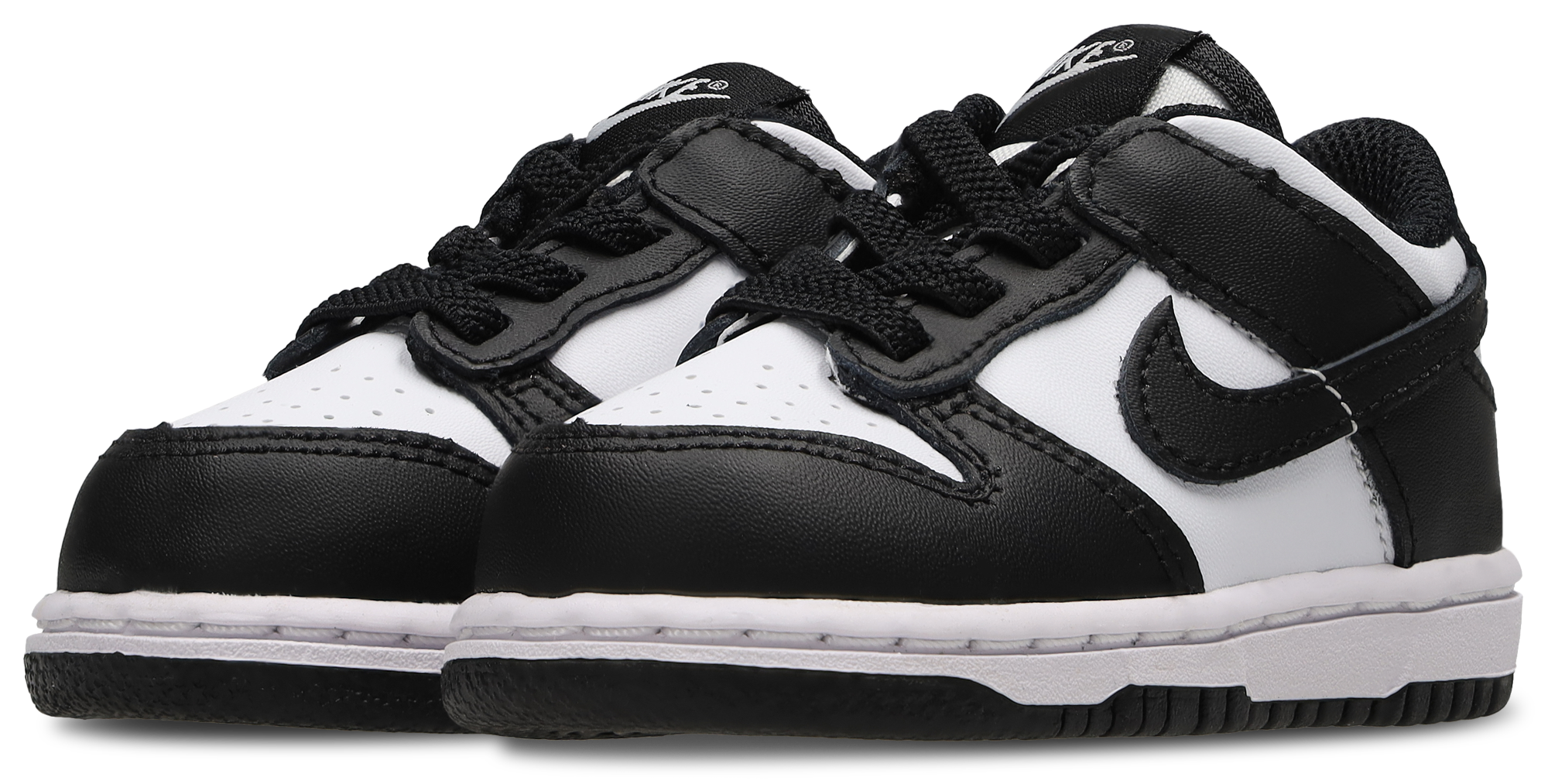 footlocker dunk low black white