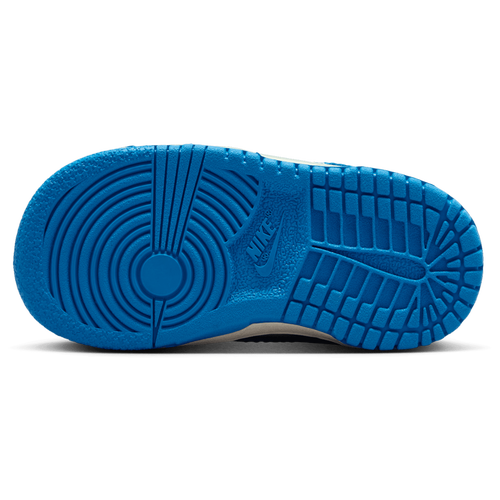 Nike Dunk Low - Image 5 of 6 Enlarged Image