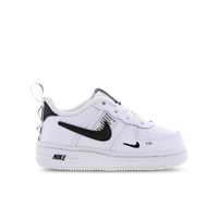 Air force 1 low utility black white on sale footlocker