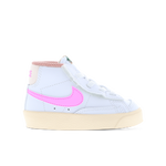 White-Pink Spell-Guava Ice