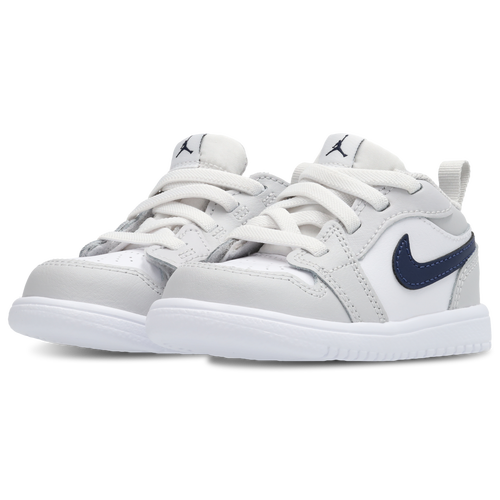 Jordan Aj1 Low - Image 3 of 8 Enlarged Image