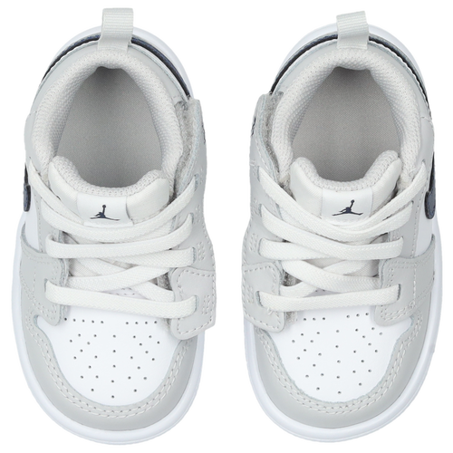 Jordan Aj1 Low - Image 6 of 8 Enlarged Image