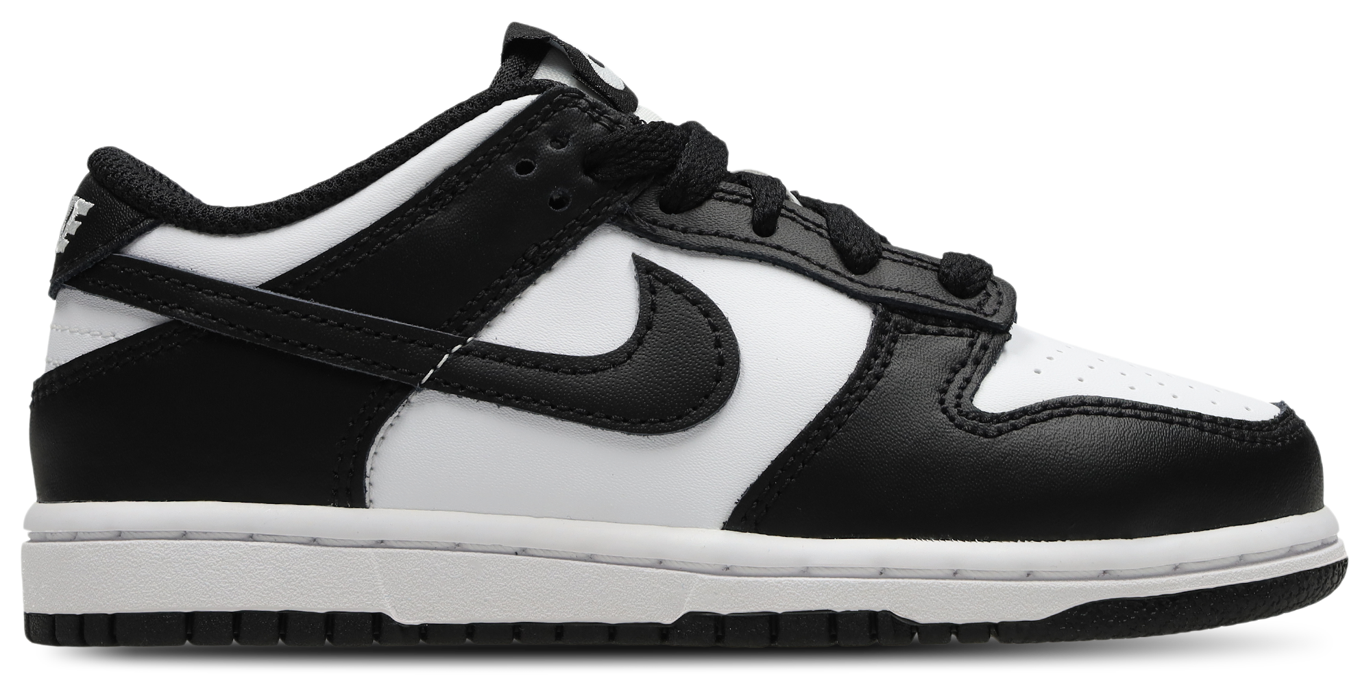 Nike Dunk Low @ Footlocker