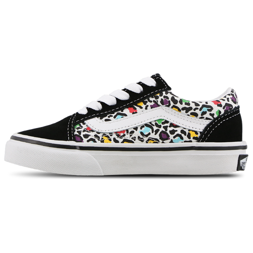Vans old skool vs converse sales