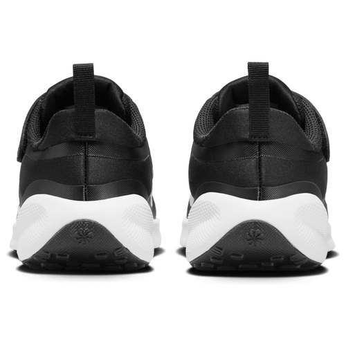 Nike Revolution 7 - Image 4 of 6 Enlarged Image