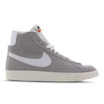 Wolf Grey-White-Sail