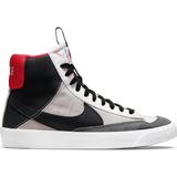 Summit White-Black-University Red