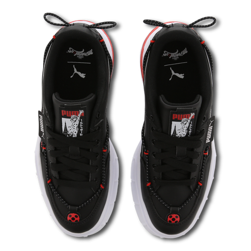 Stack x shoes store