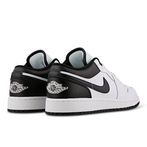 Jordan 1 Low Image 3 of 7. Tap to open photo gallery.
