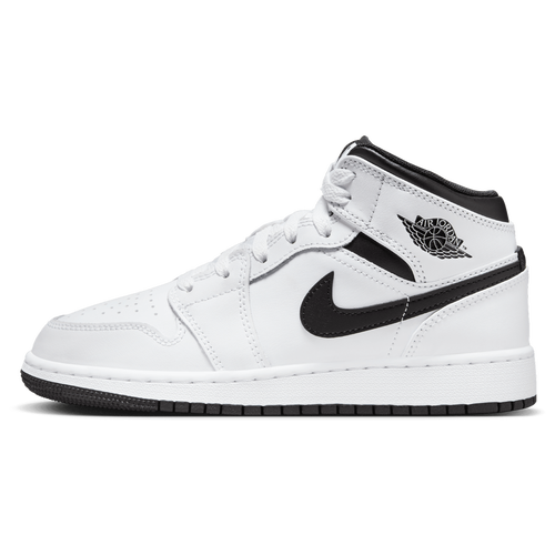 Jordan 1 Mid Image 3 of 6. Tap to open photo gallery.