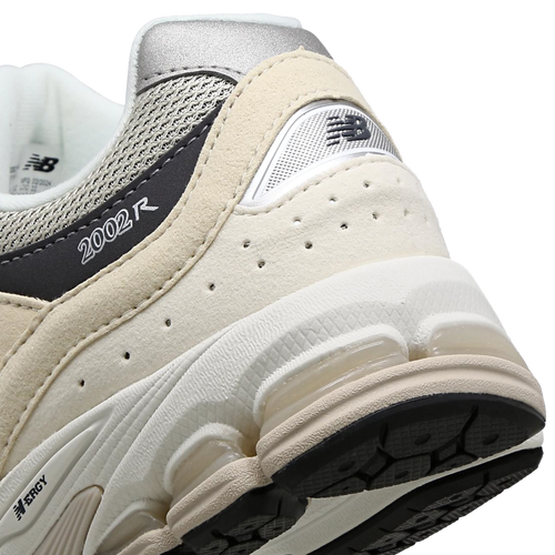 New Balance 2002R - Image 7 of 7 Enlarged Image