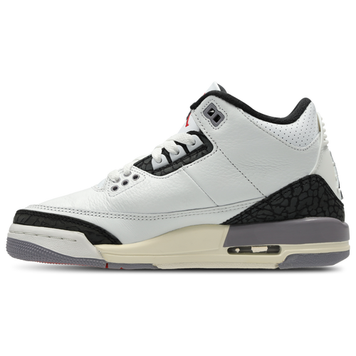 Nike Air deals Jordan 3 Retro Shoes