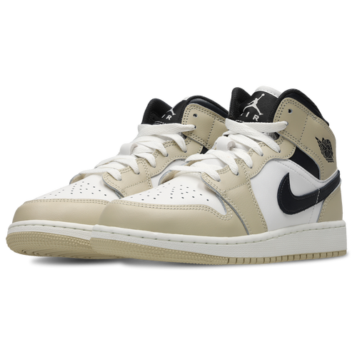 Jordan Aj1 Mid - Image 2 of 7 Enlarged Image