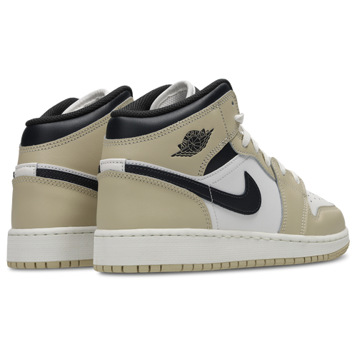 Jordan Aj1 Mid - Image 3 of 7 Enlarged Image