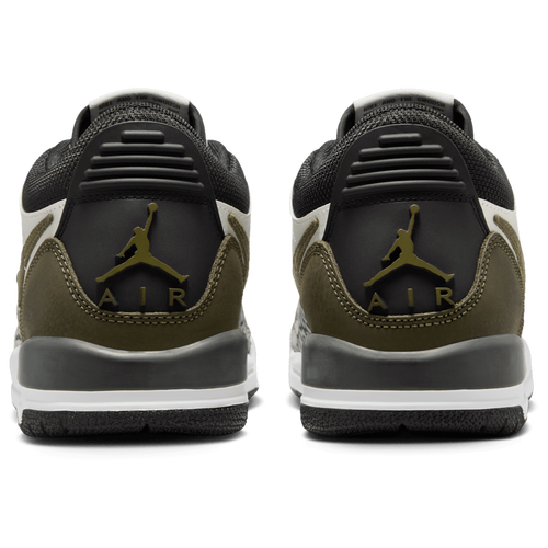 Jordan legacy 312 footlocker 2025