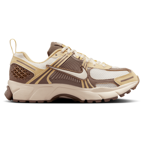 Nike Vomero 5 - Image 1 of 6 Enlarged Image