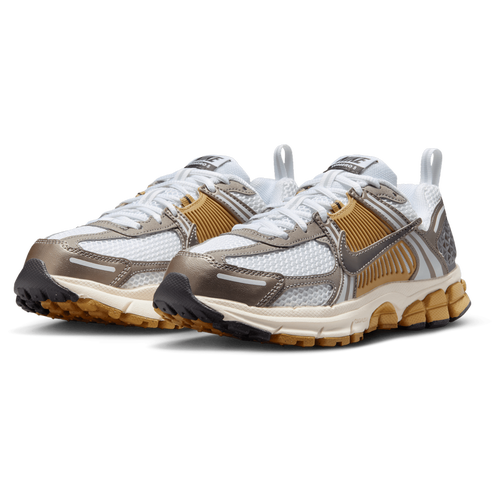 Nike Zoom Vomero 5 - Image 2 of 6 Enlarged Image