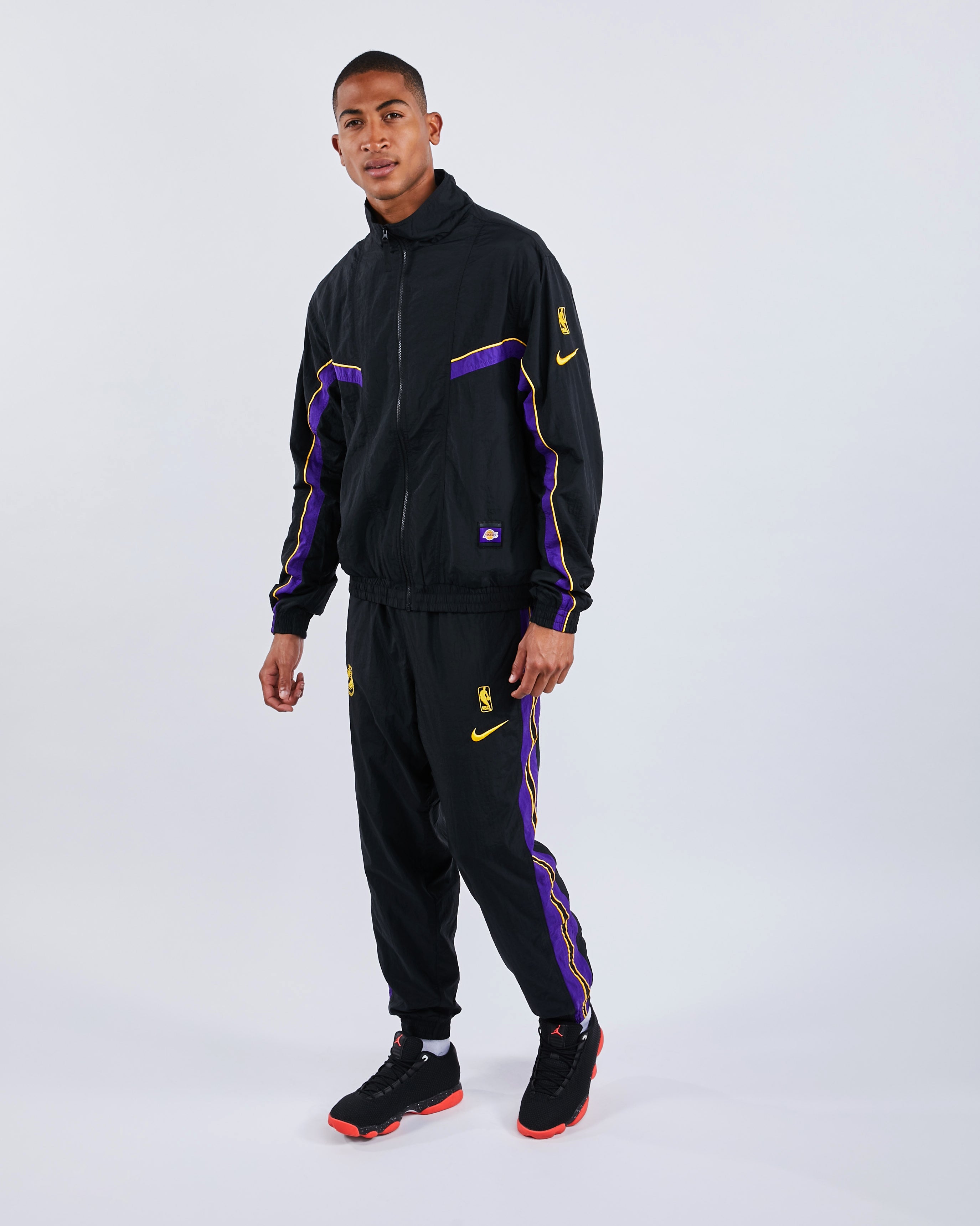 lakers tracksuit nike