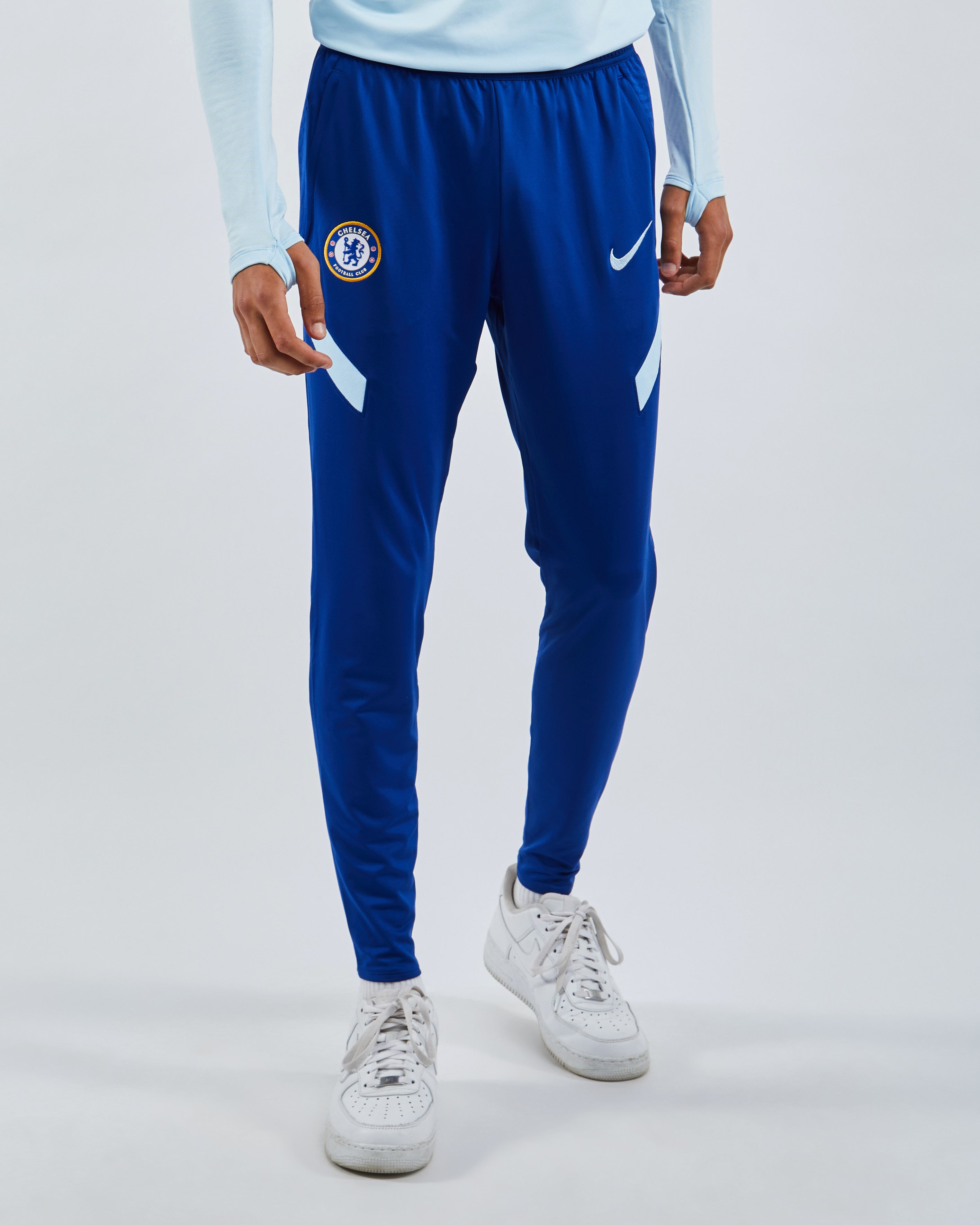 chelsea strike pants
