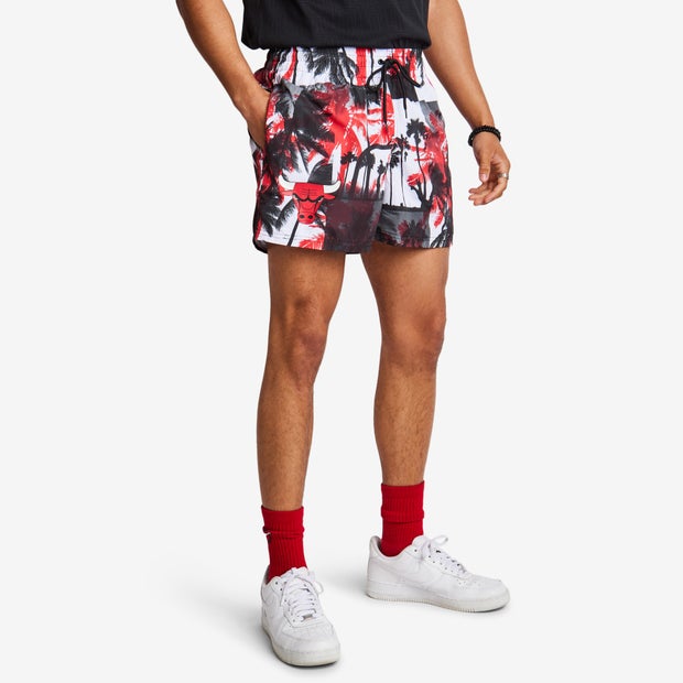 Image of New Era NBA male Pantaloncini - Rosso - Foot Locker035