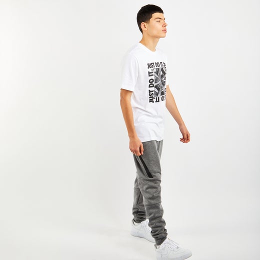 Nike Photo Print T-Shirt Back To School für nur 21,99€ inkl. Versand statt 28,9€