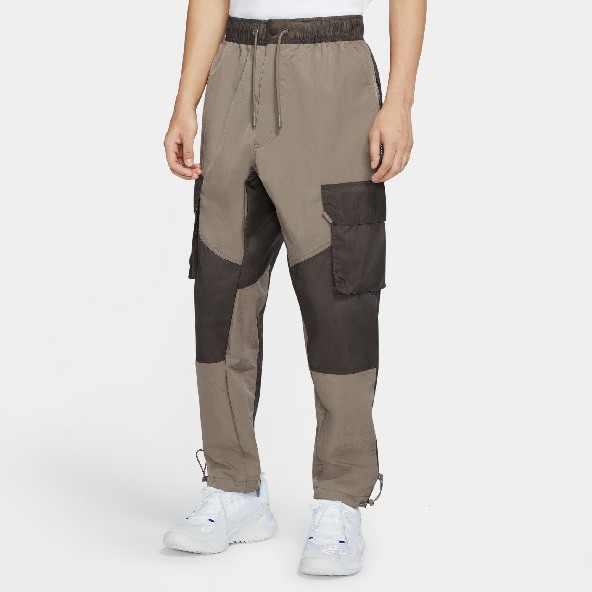 nike cargo pants foot locker