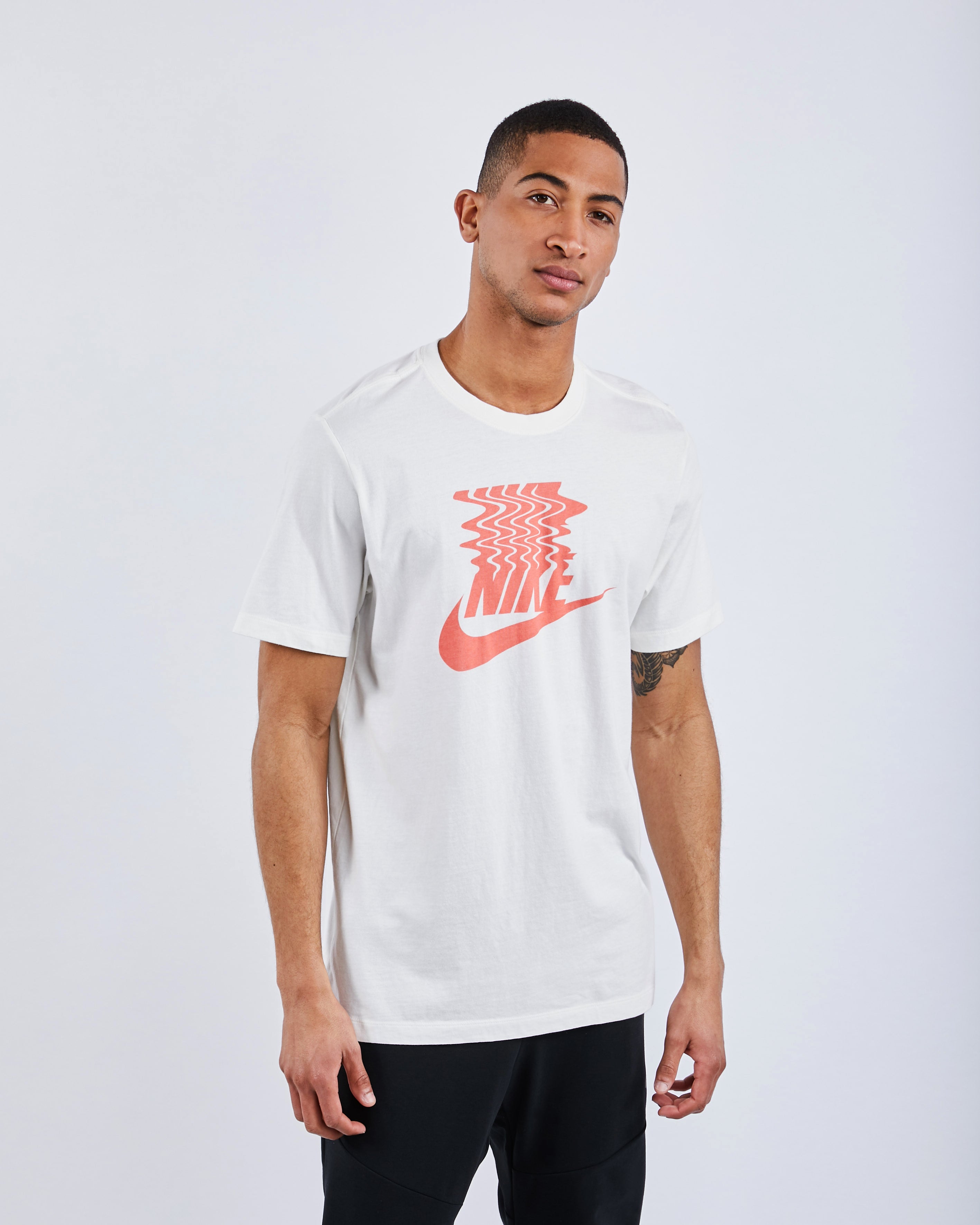 have a nike vibe shirt