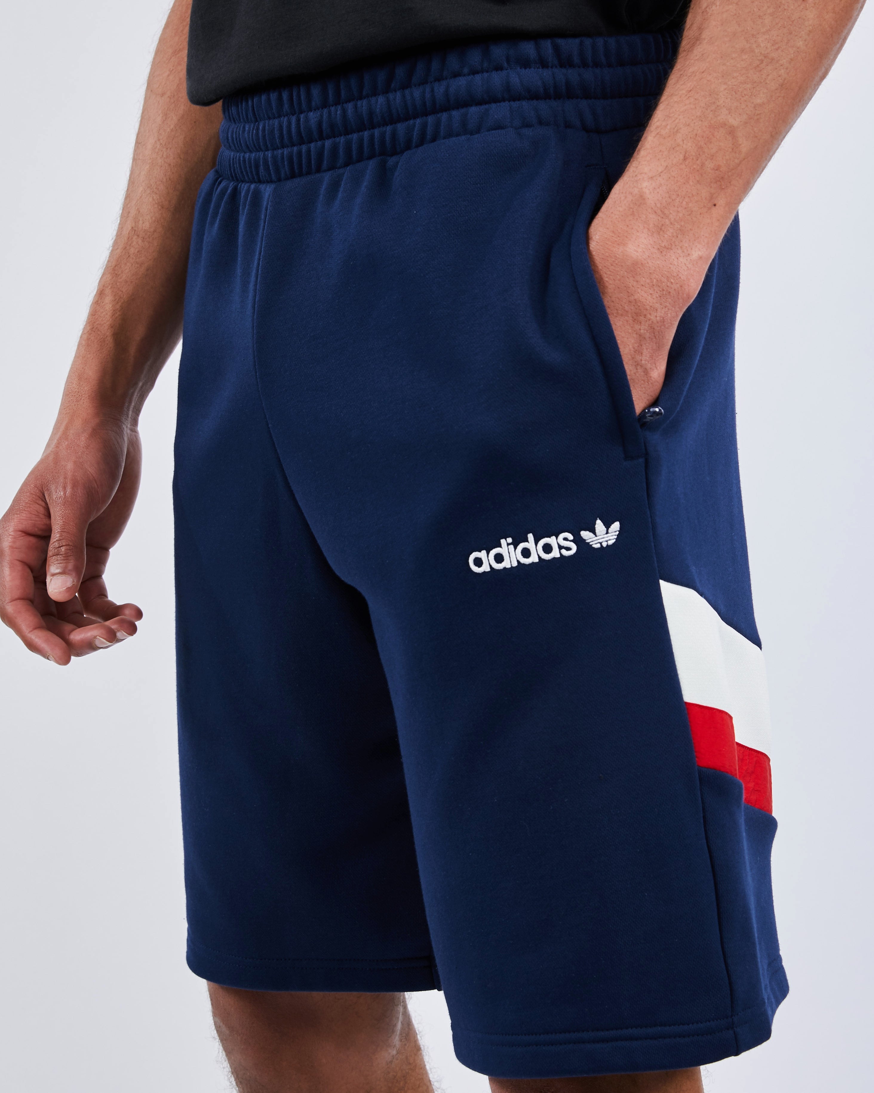 pantaloncini adidas foot locker