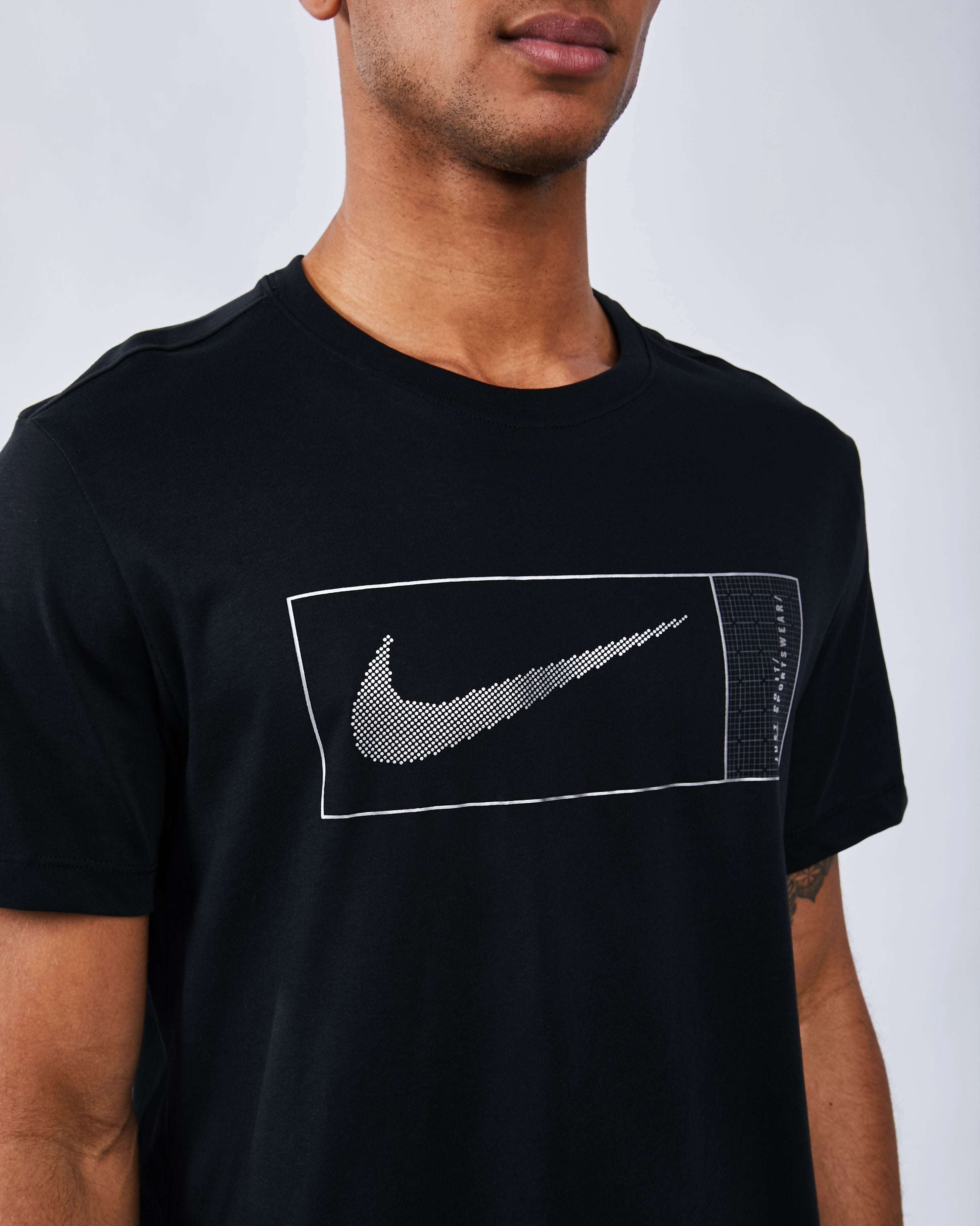 nike hi vis t shirt