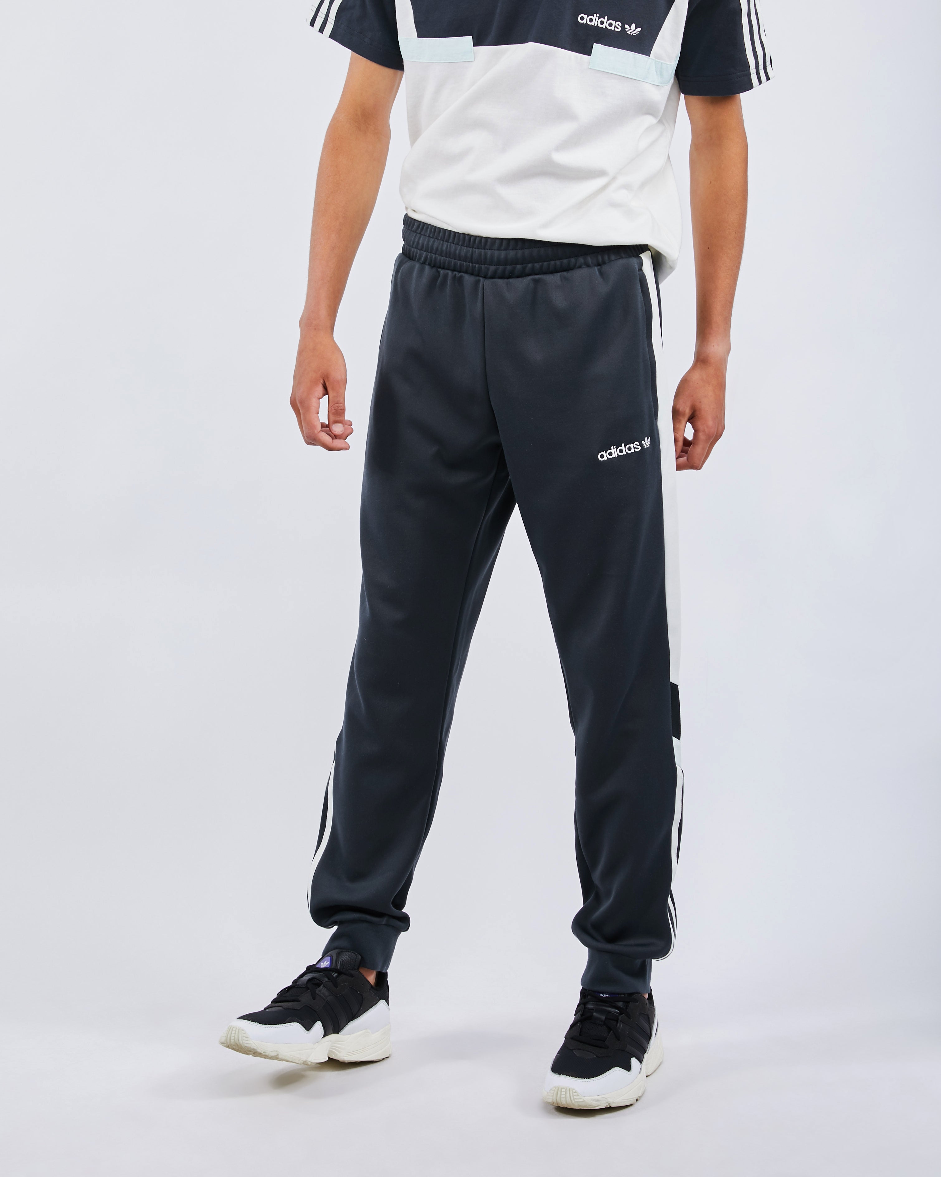 adidas br8