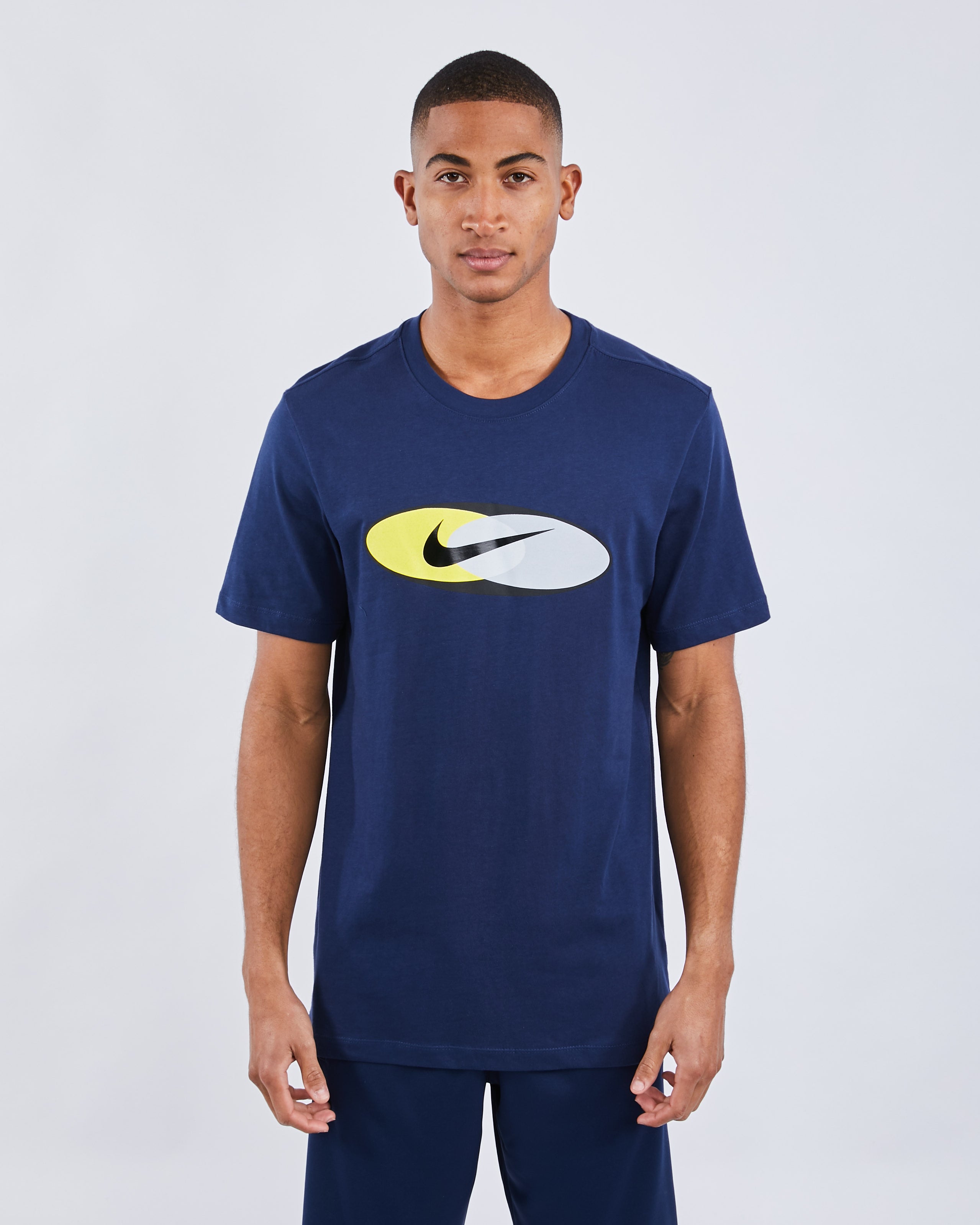 nike t shirts mens foot locker