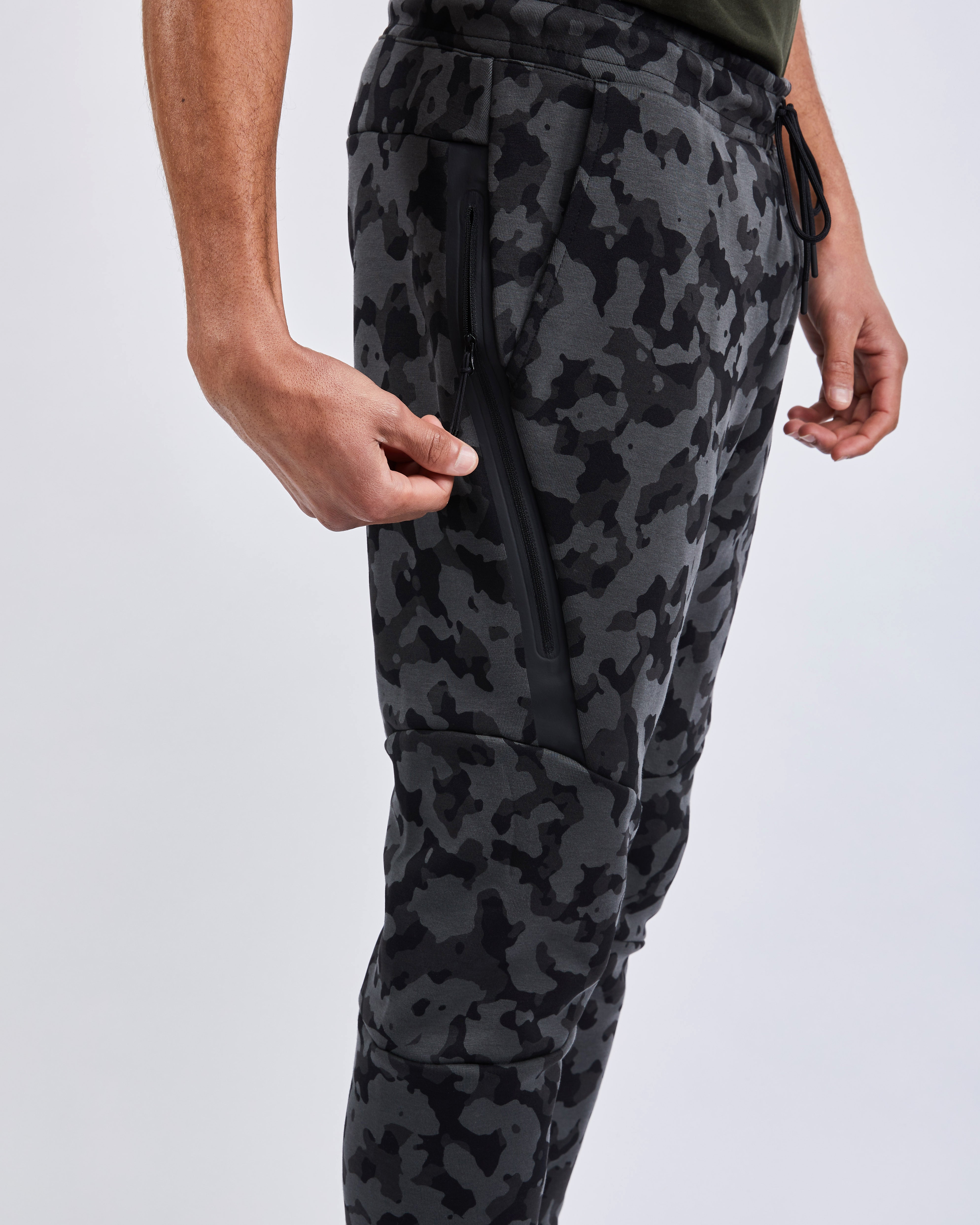 nike camo tech fleece pants