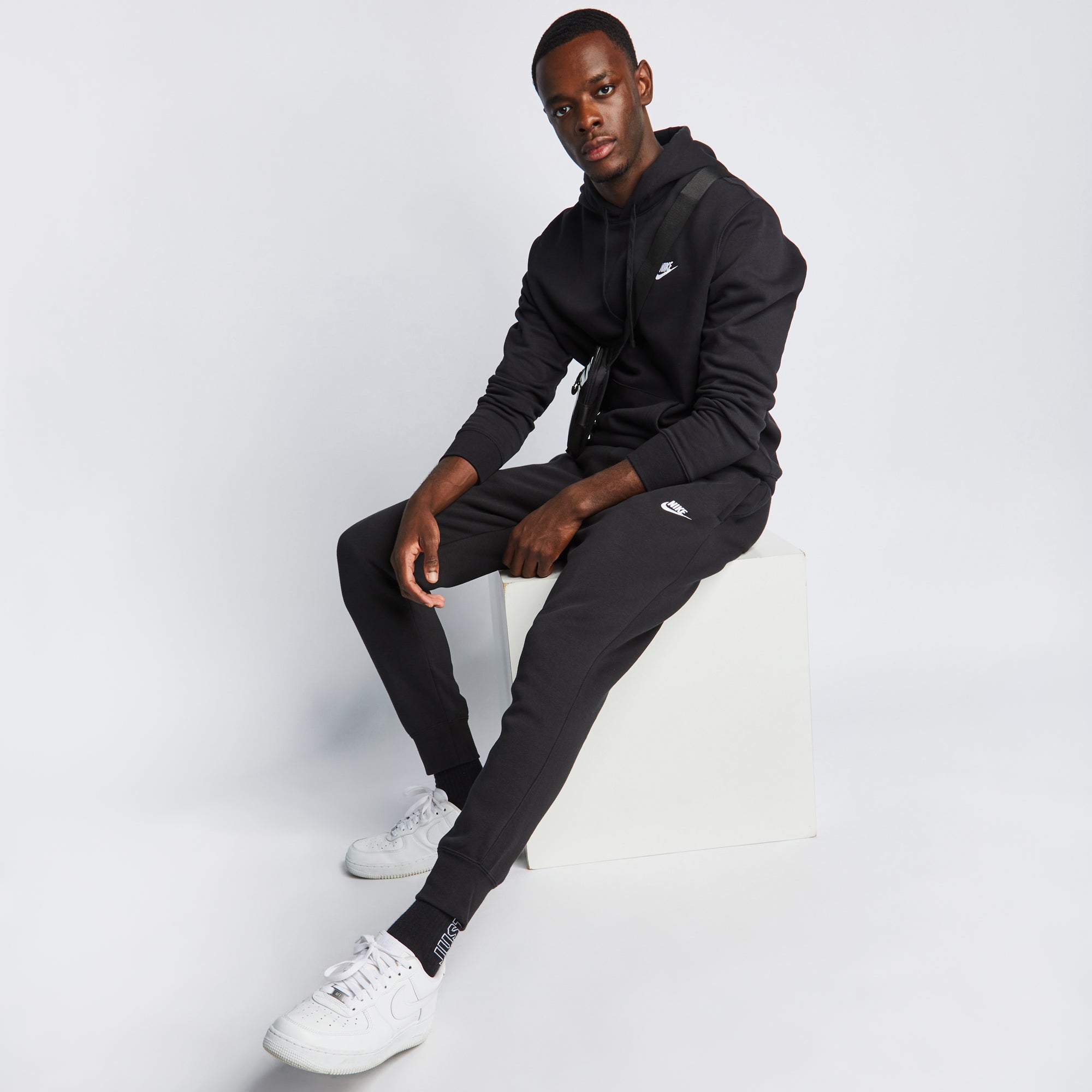 nike sportswear club fleece foot locker
