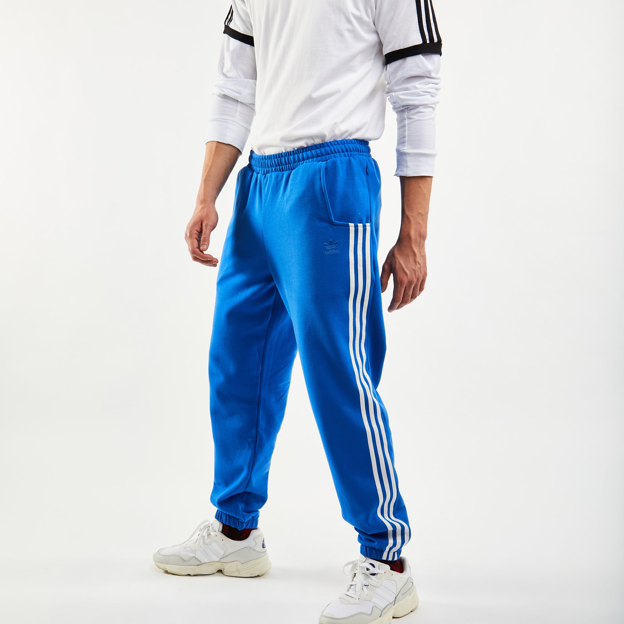 adidas sweatpants footlocker