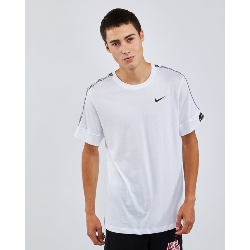 Nike Repeat