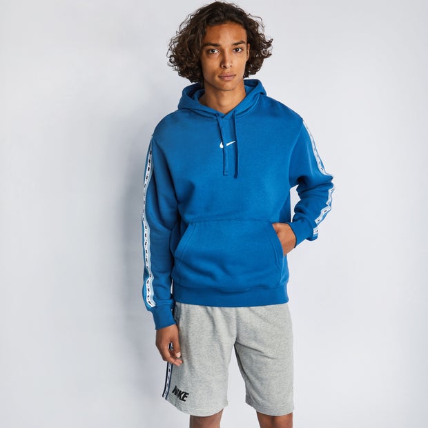 Artikel klicken und genauer betrachten! - Unser Model, Aman L, trägt Größe M:   * Größe: 185 cm * Brustumfang: 95.5 cm * Taillenumfang: 75 cm * Hüftumfang: 94 cm | im Online Shop kaufen
