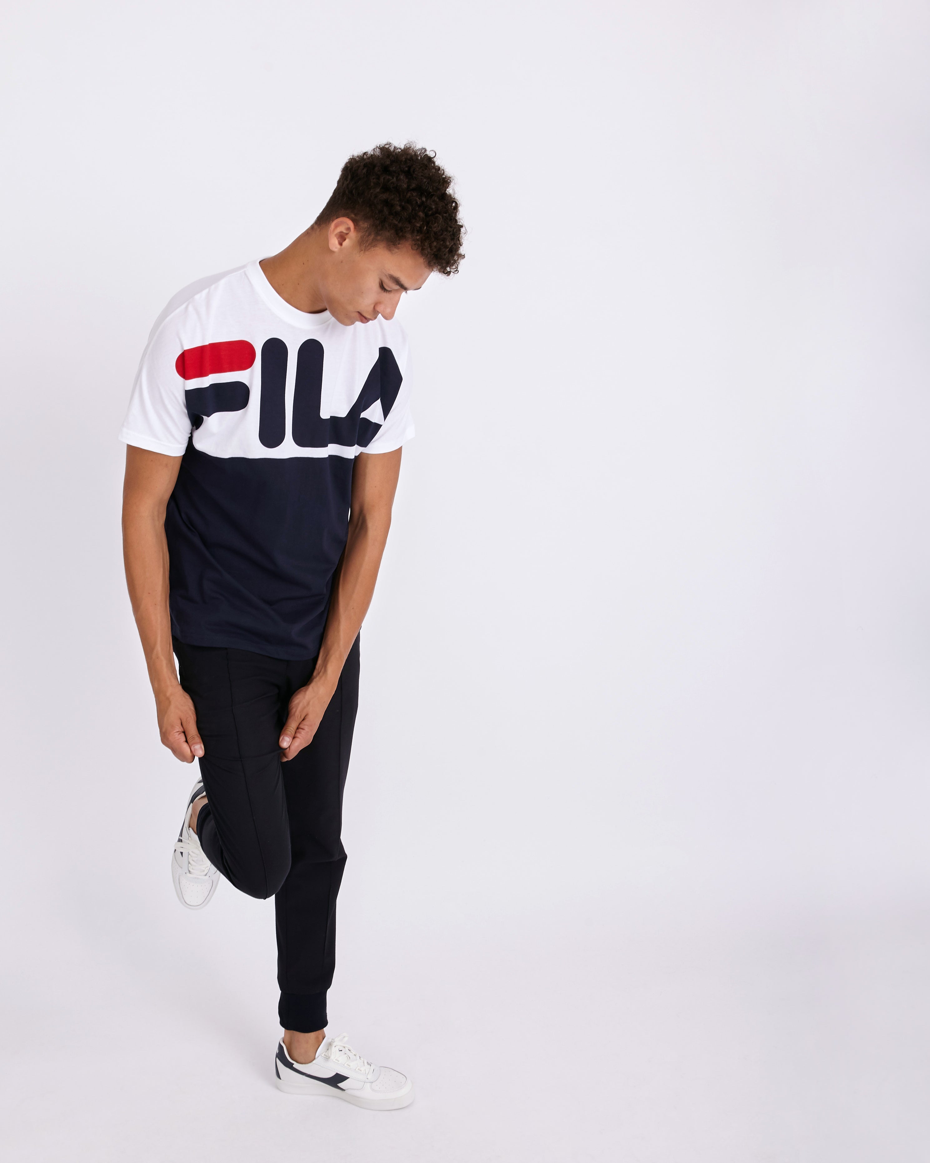 fila t shirt foot locker