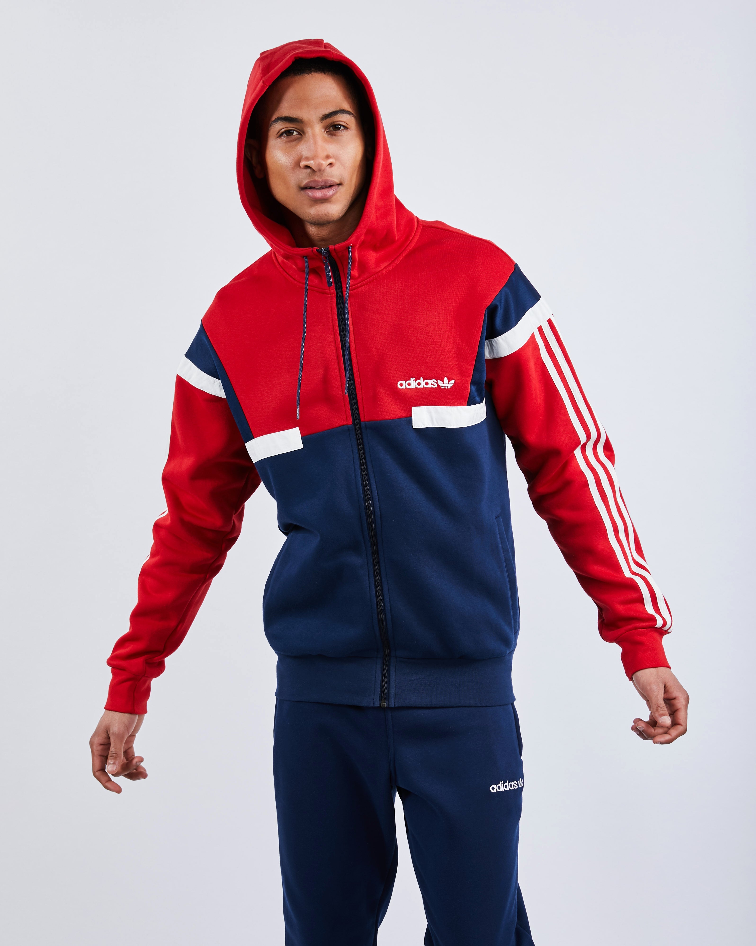 red nike hoodie footlocker