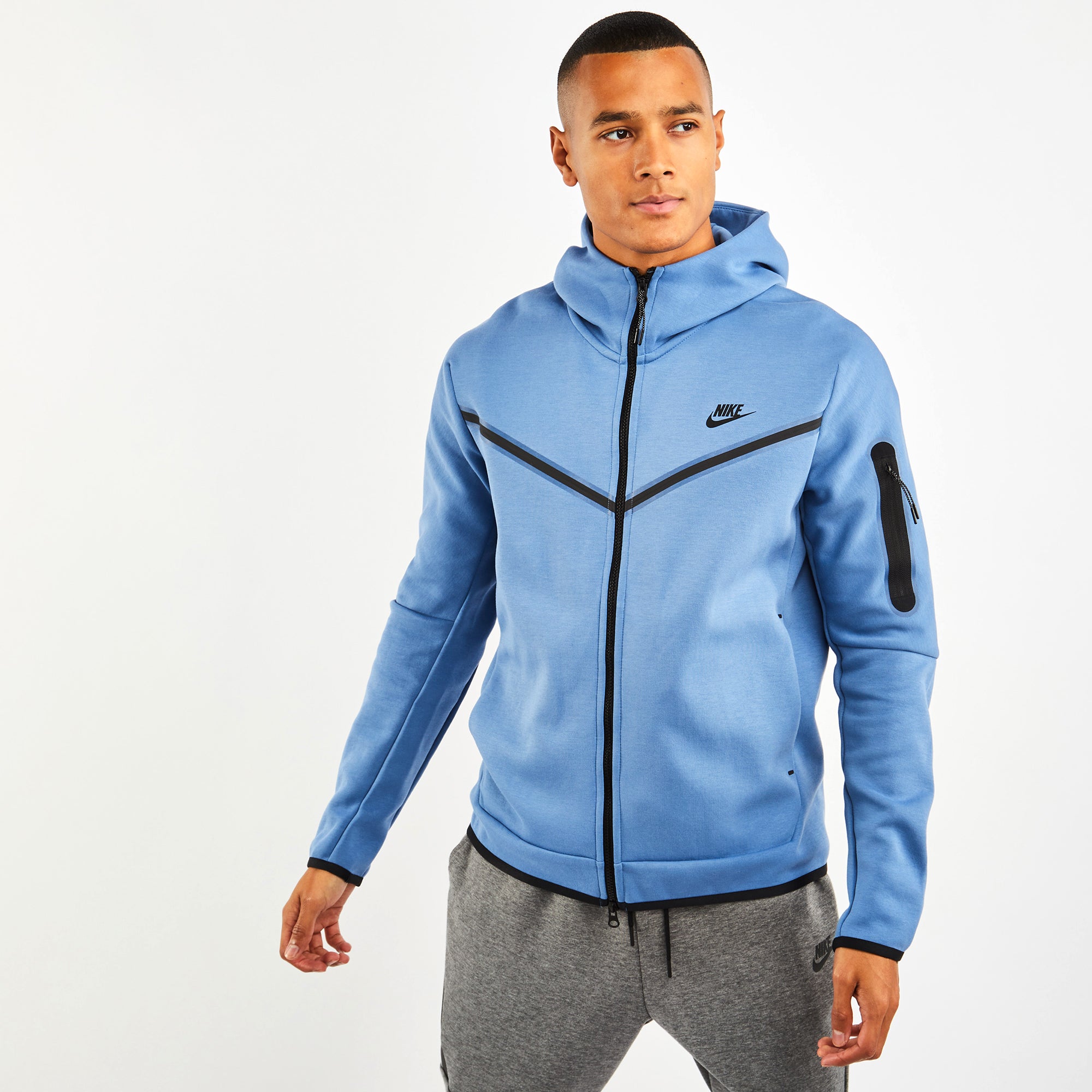 nike tech fleece hoodie blue