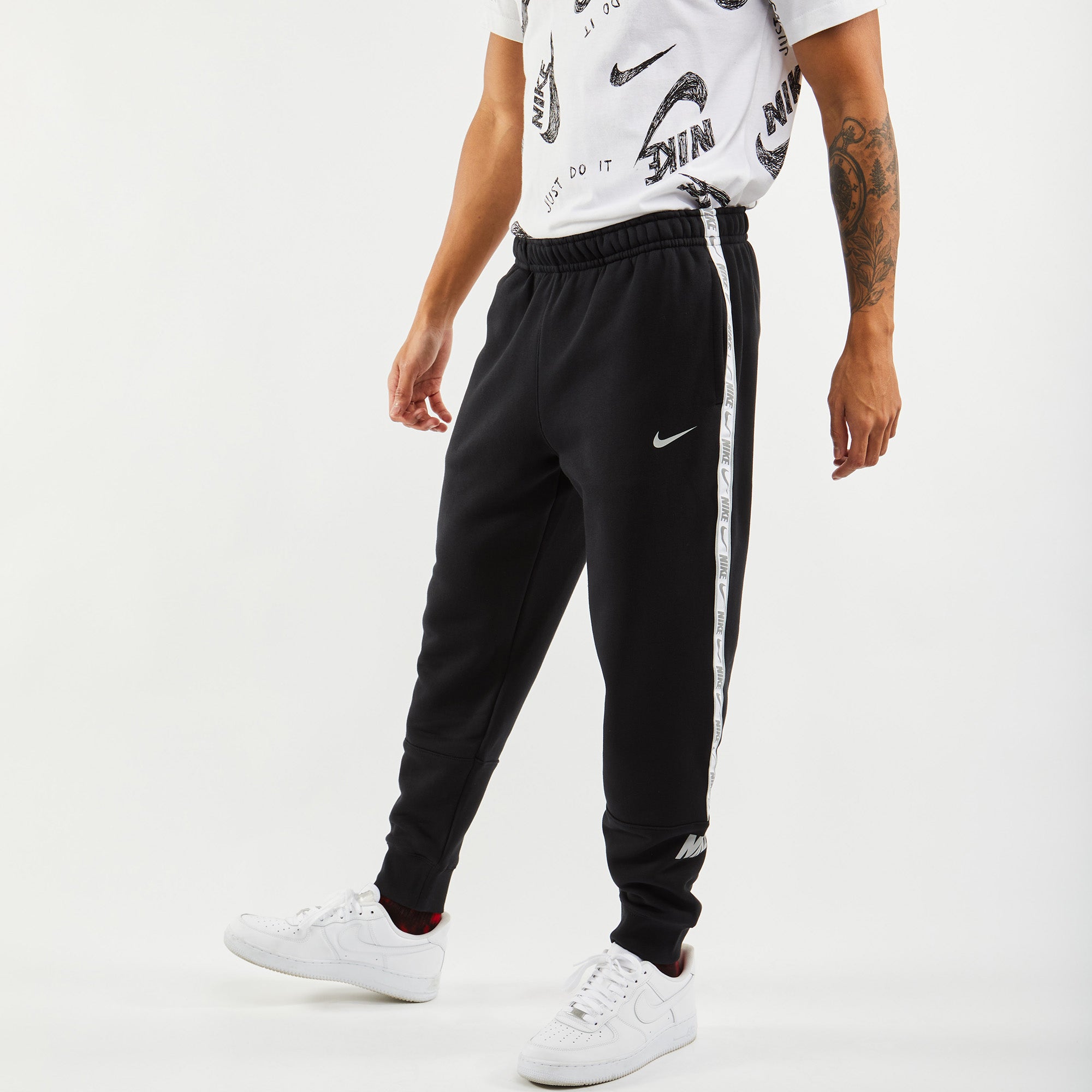 nike black repeat joggers
