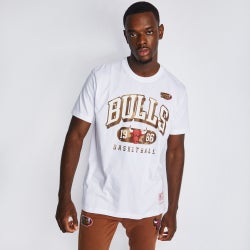 Homme T-Shirts - Mitchell & Ness Retro Varsity Bulls - Brown-Brown