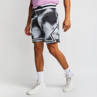 Men s Shorts Foot Locker Ireland