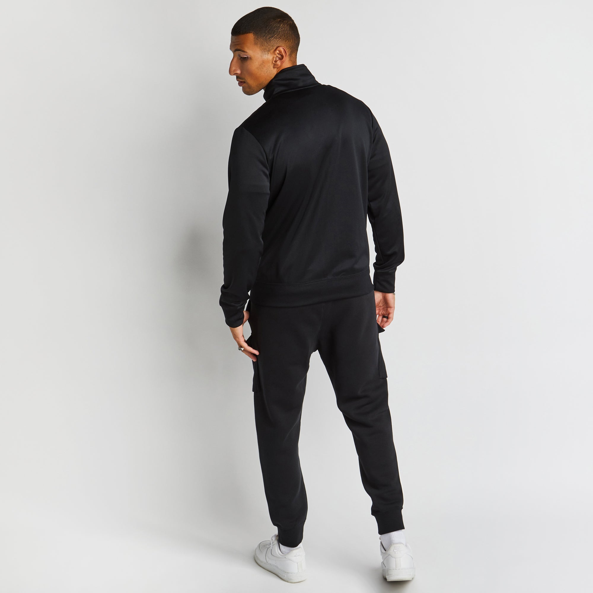 Foot locker mens store nike tracksuit